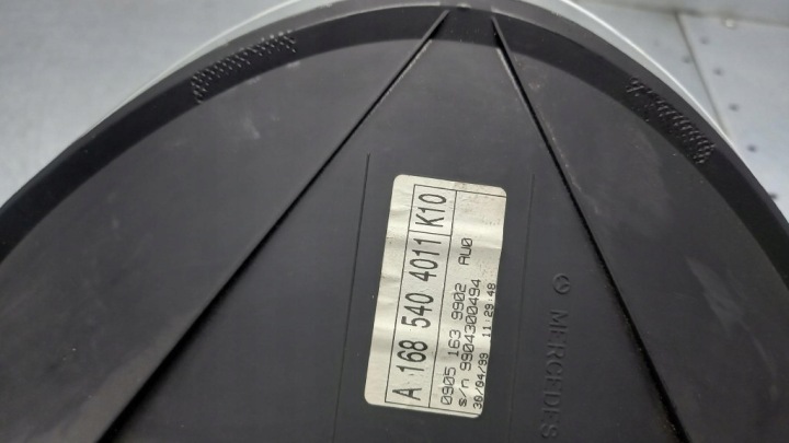 COMPTEUR MERCEDES ESSENCE A140 W168 99R 1.4B A1685404011