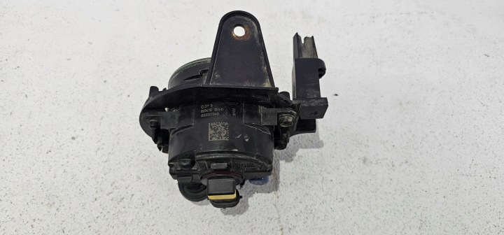 PHARES ANTIBROUILLARD GAUCHE FIXATION NISSAN LEAF I 10-17