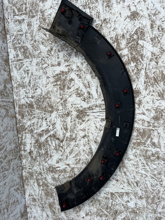 MOULURE REVÊTEMENT GARDE-BOUE GAUCHE AVANT MAZDA CX30 19