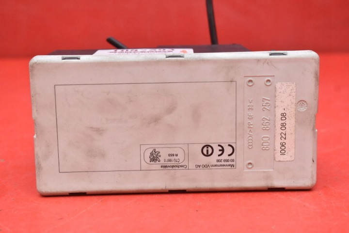 POMPE CENTRAL SERRURE 8D0862257 AUDI A4 B5 BERLINE 94-99