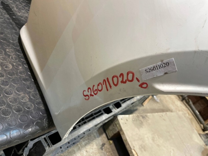 TOYOTA COROLLA XII 12 E21 18- BERLINE PARE-CHOCS ARRIÈRE ARRIÈRE