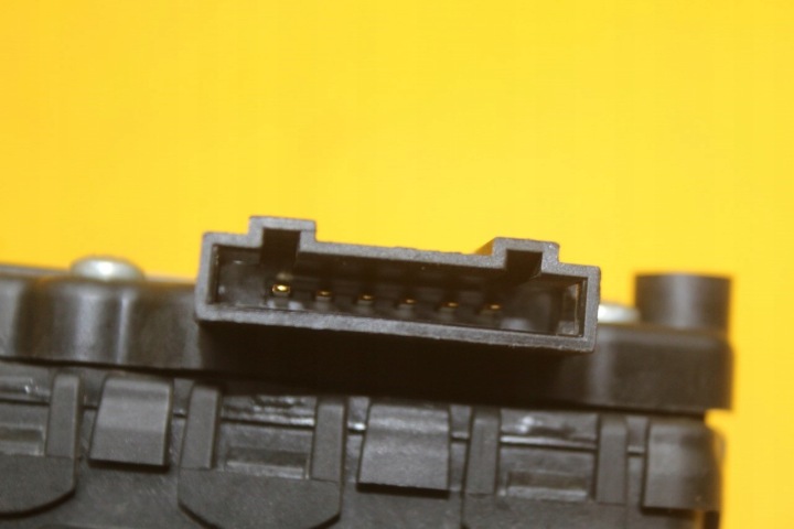POTENTIOMÈTRE PÉDALE GAZ AUDI A4 B6 8E1721523A