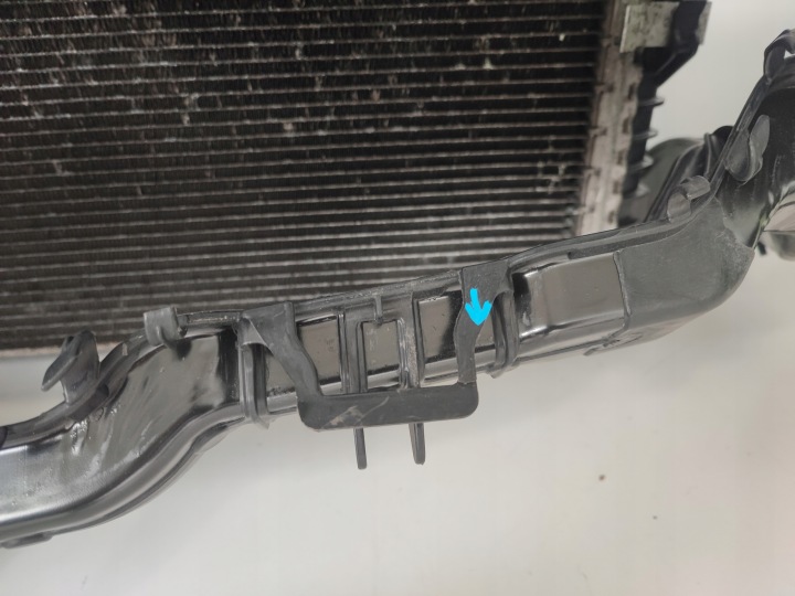 PANNEAU AVANT RADIATEURS POUTRE RENFORCEMENT FORD CUSTOM I 2.0 D GK216K775AE