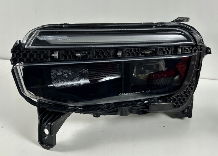 JEEP AVENGER PHARE DROITE GAUCHE AVANT COMPLET LED 522187210 522187170