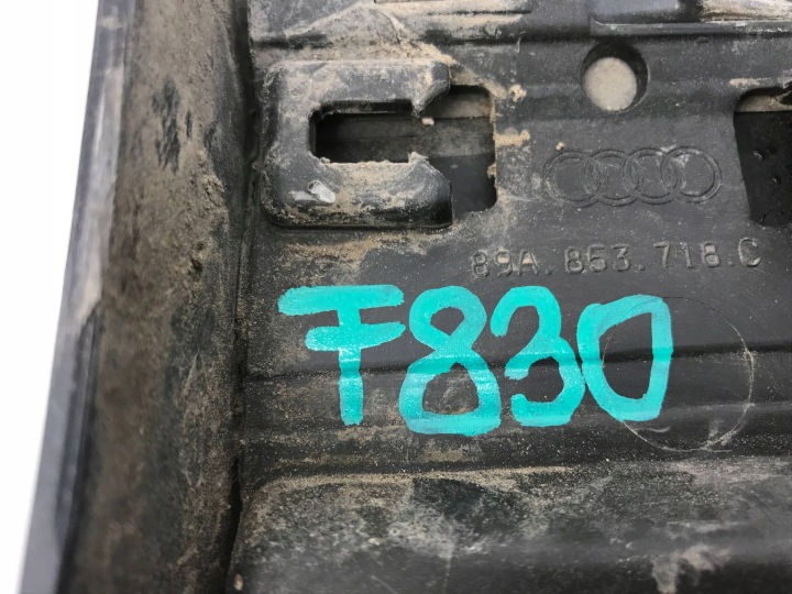 MOULURE AILE AUDI Q4 89A E-TRON 21- DROIT AVANT DROITE AVANT