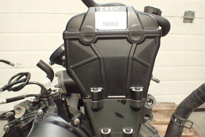 KAWASAKI Z650 (2023-) MOTEUR 8998 KM VIDÉO