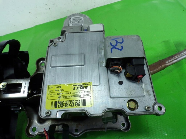 FIAT STILO SUPPORT ÉLECTRIQUE COLONNE DIRECTION B525 00051723101