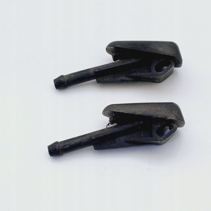 BUSE LAVE-GLACE VITRES AVANT FORD FIESTA 96FG17666AA NR27 JEU