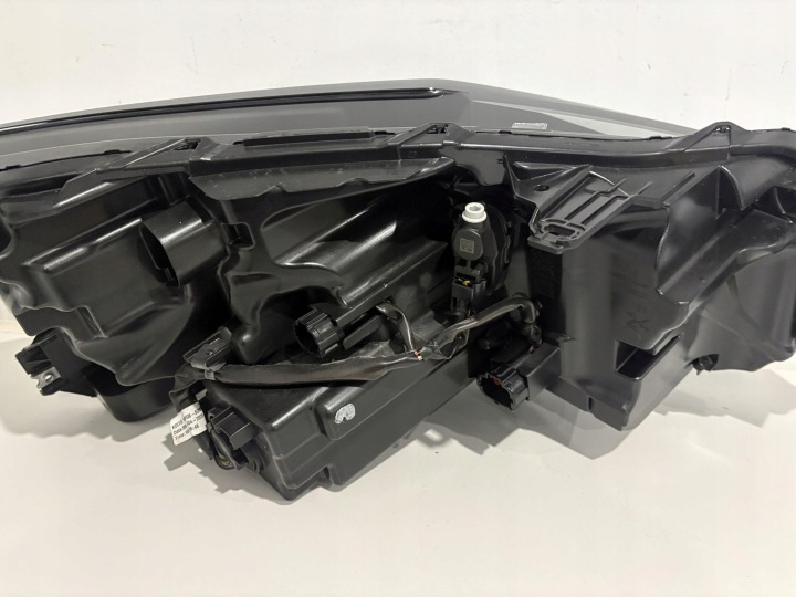 NISSAN QASHQAI III J12 PHARE GAUCHE AVANT COMPLET LED 100-8D02J 100-8D02H