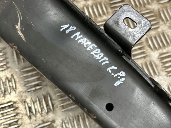 BRAS DE SUSPENSION ARRIÈRE SUPÉRIEUR GAUCHE CÔTÉ MASERATI GHIBLI 670036580