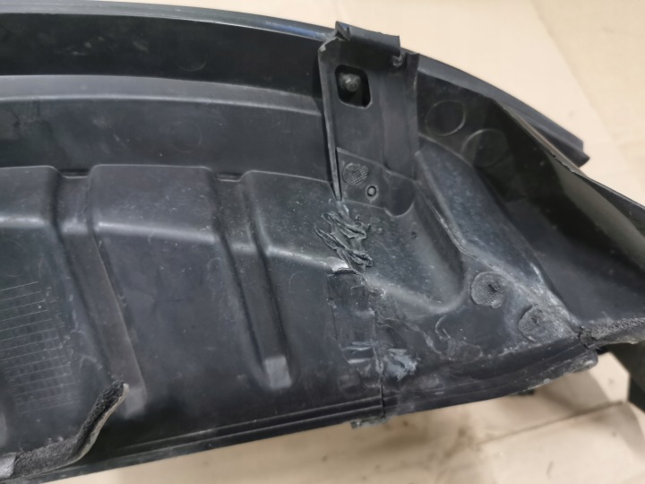 KIA VENGA DOUBLURE DE PASSAGE DE ROUE