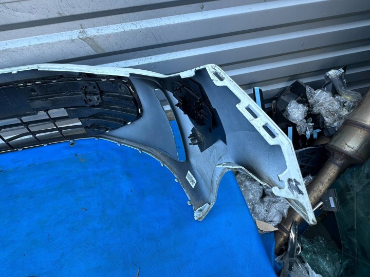 VW PASSAT B9 PARE-CHOCS AVANT AVANT 3J0807221