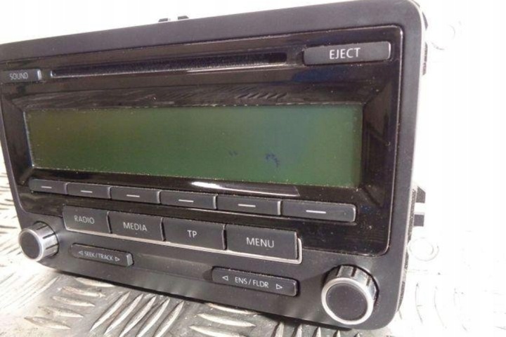 RADIO AVEC NAVIGATION VW PASSAT B7 (362) 1K0035186AB 1.97L DIESEL 103KW 2011