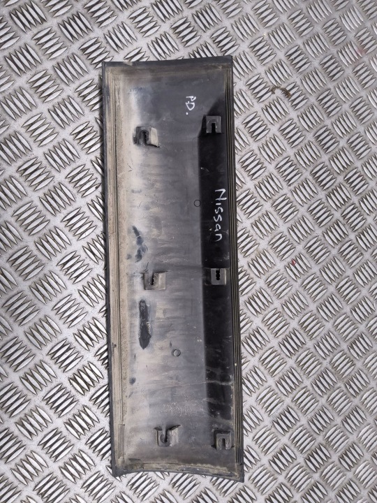 MOULURE PORTES AVANT AVANT CÔTÉ DROITE NISSAN QASHQAI 92870JD01D