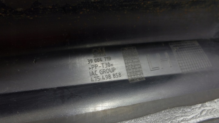 OPEL CORSA E OPC MOULURE SEUIL GAUCHE 39004719