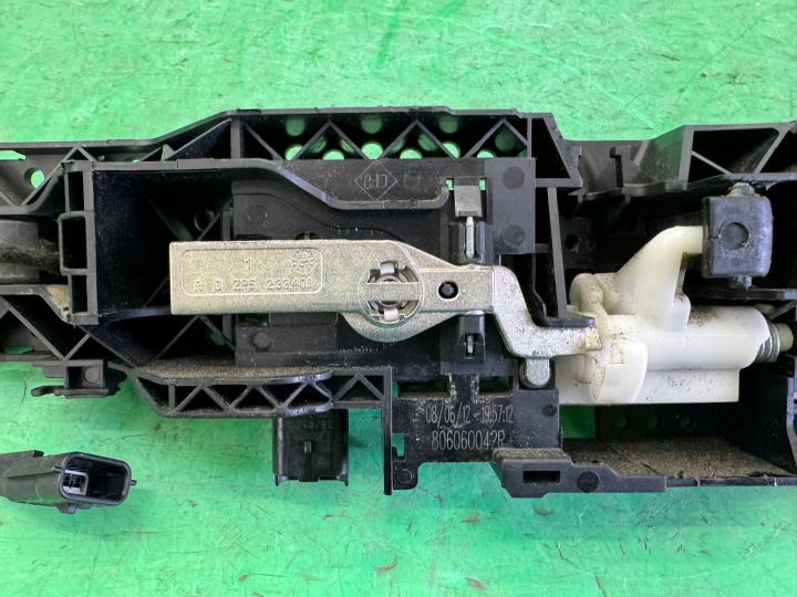 POIGNÉE PORTES DROIT AVANT KEYLESS HANDSFREE RENAULT MEGANE 3 III 08- TEB66