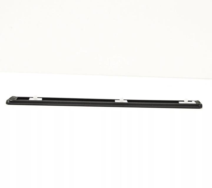 BMW 7 E38 CAOUTCHOUC MOULURE DÉCORATIVE GARDE-BOUE LATÉRAL GAUCHE 51138125831