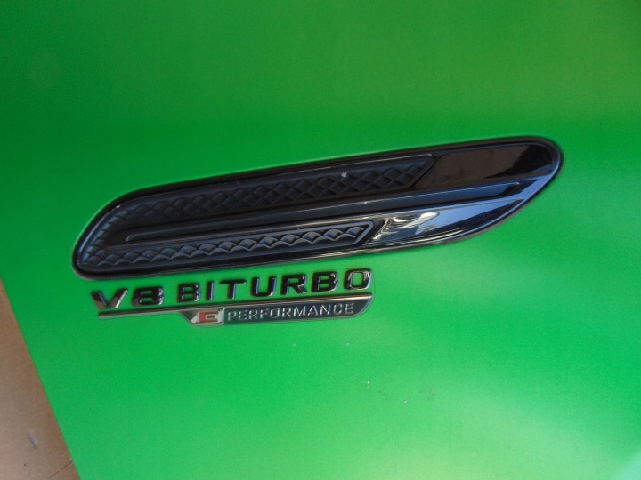 AILE DROIT AVANT MERCEDES AMG GT A2908810200