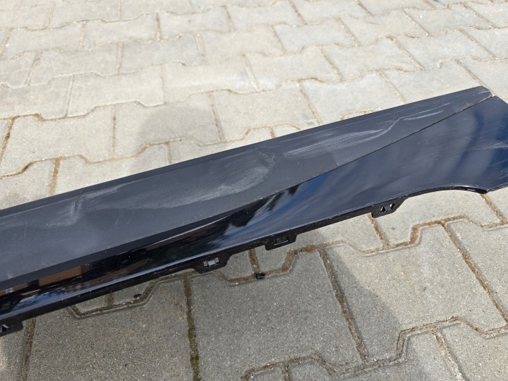 MOULURE SEUIL DROITE BMW 4 G26 8737686 8737088