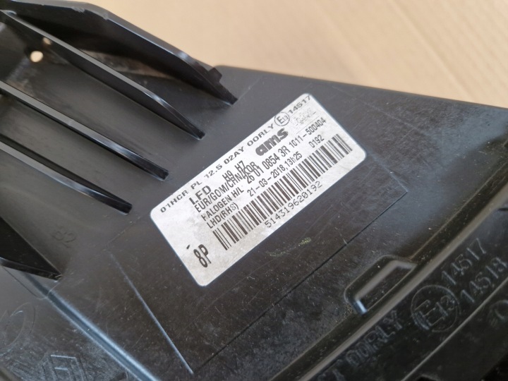 RENAULT TALISMAN 15-22 PHARE AVANT DROITE AVANT 260108543R