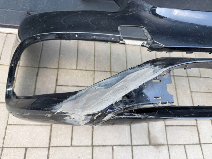 MERCEDES A176 AMG LIFT PARE-CHOCS AVANT