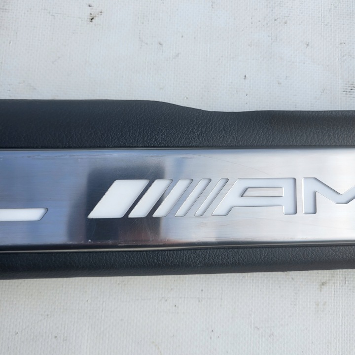 MOULURE RÉTROÉCLAIRÉE MERCEDES W463/4 AMG A4472283909 A4636801106