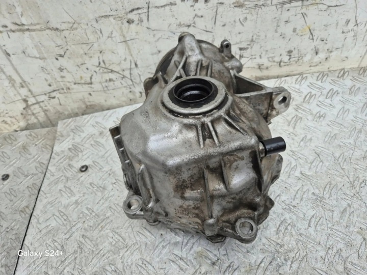 RÉDUCTEUR DE VITESSE AVANT MERCEDES-BENZ E (W212) A2213310000 2.1L DIESEL 2015
