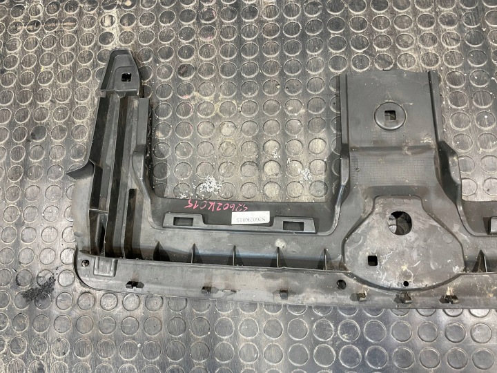 AUDI Q7 II 4M0 LIFT 24- PROTECTION COURROIE AVANT AVANT