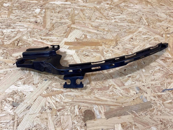 FIXATION GLISSIÈRE GAUCHE DROIT PARE-CHOCS AVANT PORSCHE 911 992 992807864B