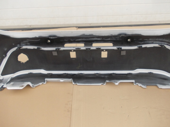 PARE-CHOCS ARRIÈRE TOYOTA COROLLA E21 E-21 XII 52169-02100
