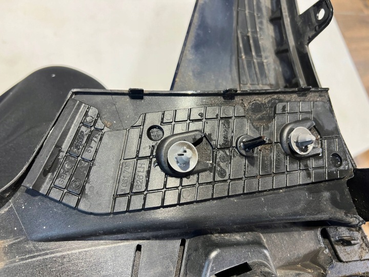 MOULURE SEUIL GAUCHE BMW I4 G26 MODULE 21- 5177-8078579
