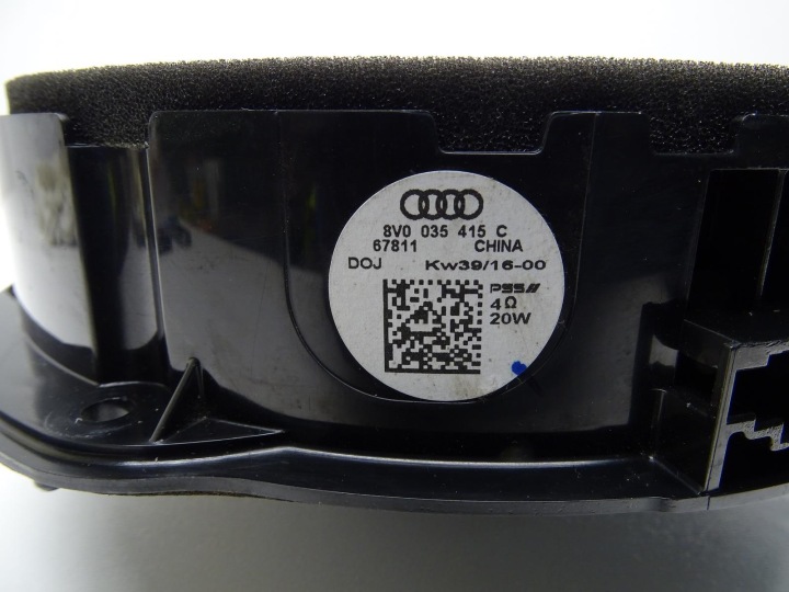 HAUT-PARLEUR PORTES AVANT AVANT 8V0035415C AUDI A3 8V