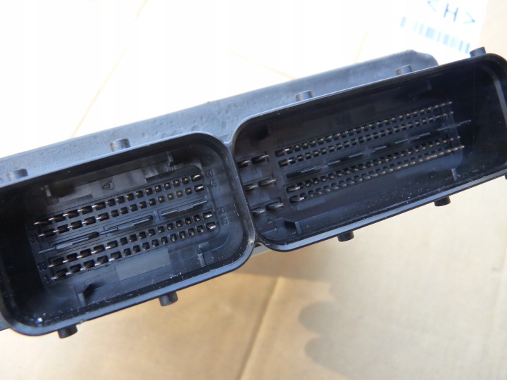 AUDI A4 B8 A5 8T 3.0 TDI CCW CCWA ORDINATEUR 8K0907401S 0281015891