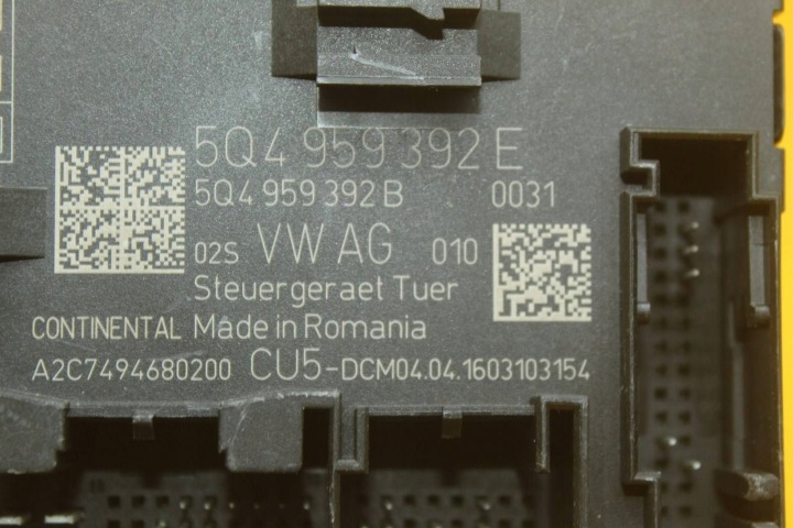 MODULE CONTRÔLEUR PORTES DROIT AVANT VW GOLF VII 3531