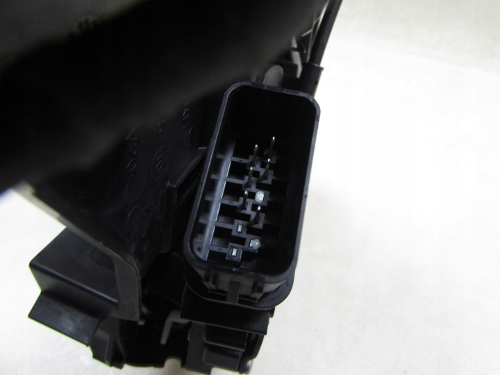 VOLVO S80 V70 XC 06- POIGNÉE SERRURE DROITE ARRIÈRE KEYLESS 452 31253919 31253942