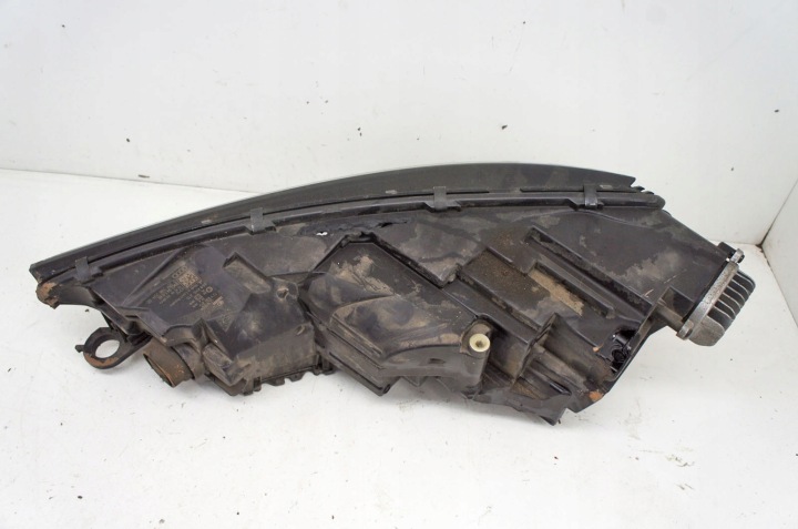 VD300 AUDI A4 B9 PHARE PROJECTEUR DROIT AVANT 8W0941036 4M0907397AD AR