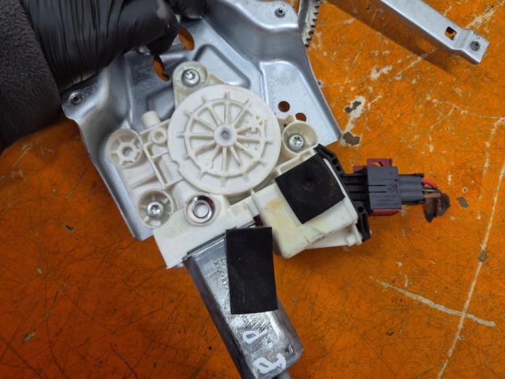 OPEL VECTRA C 02-05 ÉLÉVATEUR VITRES AVANT AVANT DROIT 9178988 Z19DTH