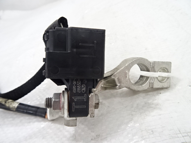 LEXUS UX SERRE-CÂBLE NÉGATIVE BATTERIE 28850-70010