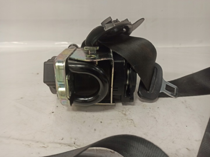 VOLKSWAGEN PASSAT B8 UK CEINTURE DE SÉCURITÉ GAUCHE AVANT 626346600