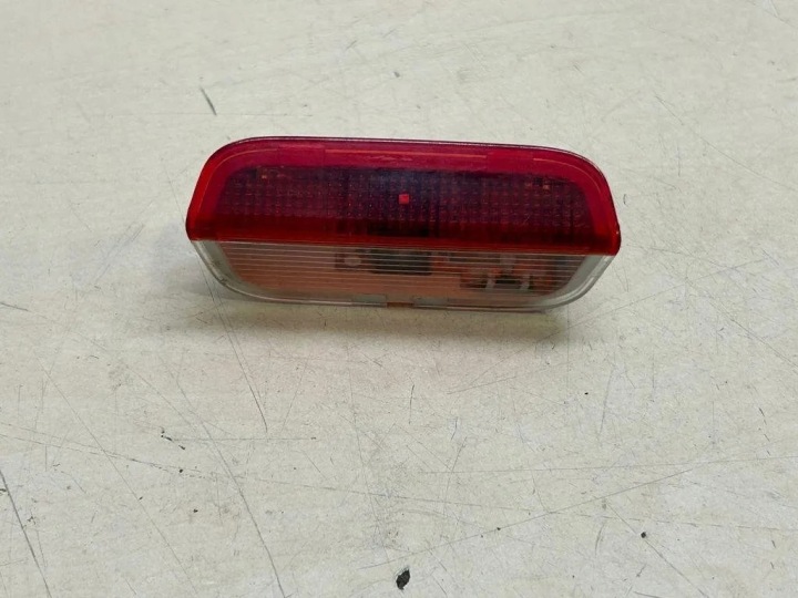 ÉCLAIRAGE INTERNE PORSCHE CAYENNE (92A) 1K0947411C 3.0L 2015
