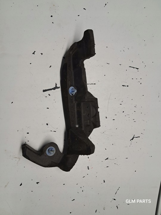 GABKA PLASTIQUE DROITE PEUGEOT 208 9674479480