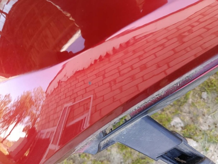 PARE-CHOCS AVANT DACIA DUSTER II ORIGINAL TRÈS EN BON ÉTAT