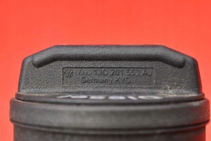BOUCHON GOULOTTE DE REMPLISSAGE CARBURANTS 1J0201553AJ SEAT EXEO 09-12