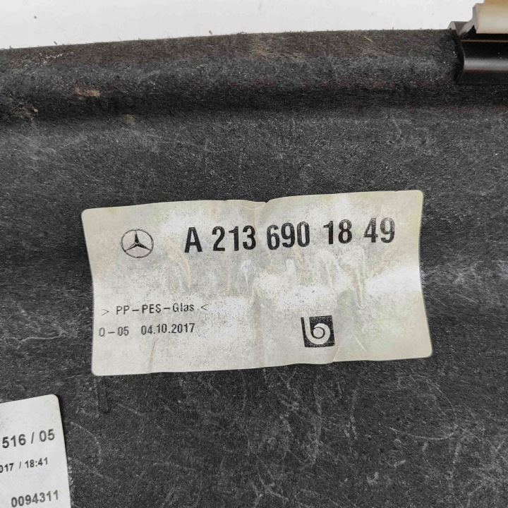 ÉTAGÈRE COUVERCLES DE COFFRE MERCEDES-BENZ E (W213) A2136901849 30481843 3.0L 190KW 2017