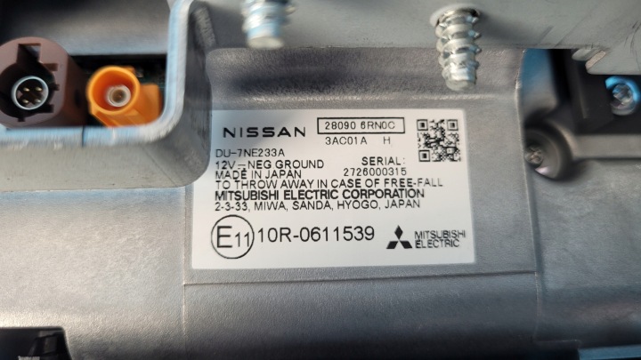 NISSAN QASHQAI III J12 22R ÉCRAN MONITEUR NAVIGATION 28090-6RN0C