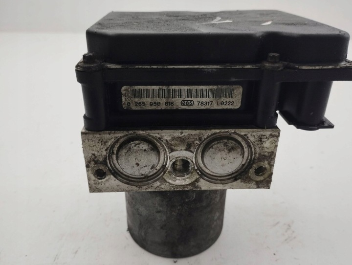 MERCEDES-BENZ A W169 2010 POMPE ABS