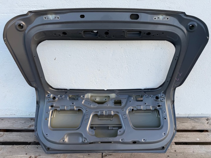 COUVERCLES DE COFFRE COUVERCLES DE COFFRE ARRIÈRE ARRIÈRE HYUNDAI KONA II 2 2023- POUCES ORIGINALE OE WLKP