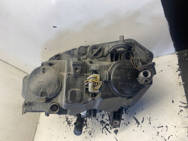 MERCEDES GLK W204 PHARE DROIT AVANT A2048207559