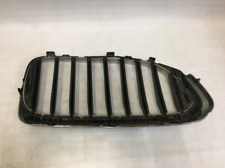 BMW G30 G31 RÉSERVOIR GAUCHE NOIR MILIEU 7200728