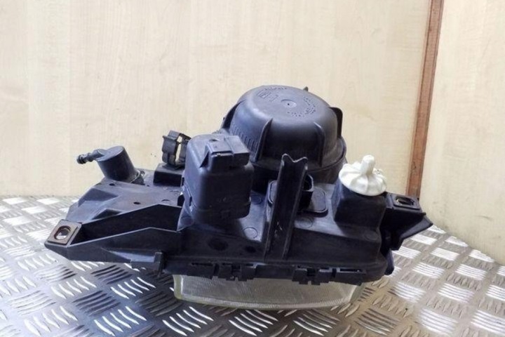 PHARE DROITE AVANT VW MULTIVAN V (7HM, 7HN, 7HF, 7EF, 7EM, 7EN)